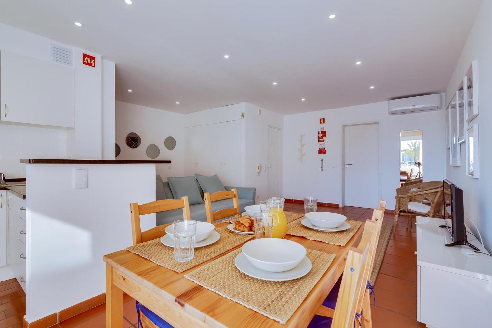 Al - Apartamento Vista Marina 1 Виламура Екстериор снимка